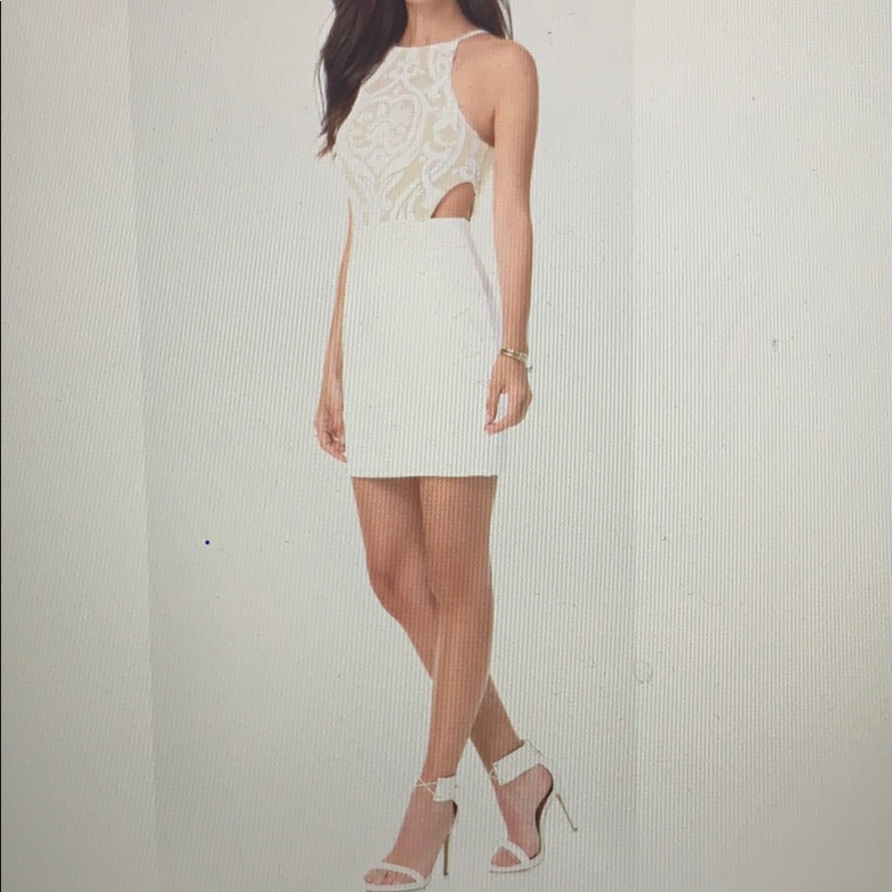 NWT Bebe Synthetic Maggie Appliqué Cutout Dress Size M
